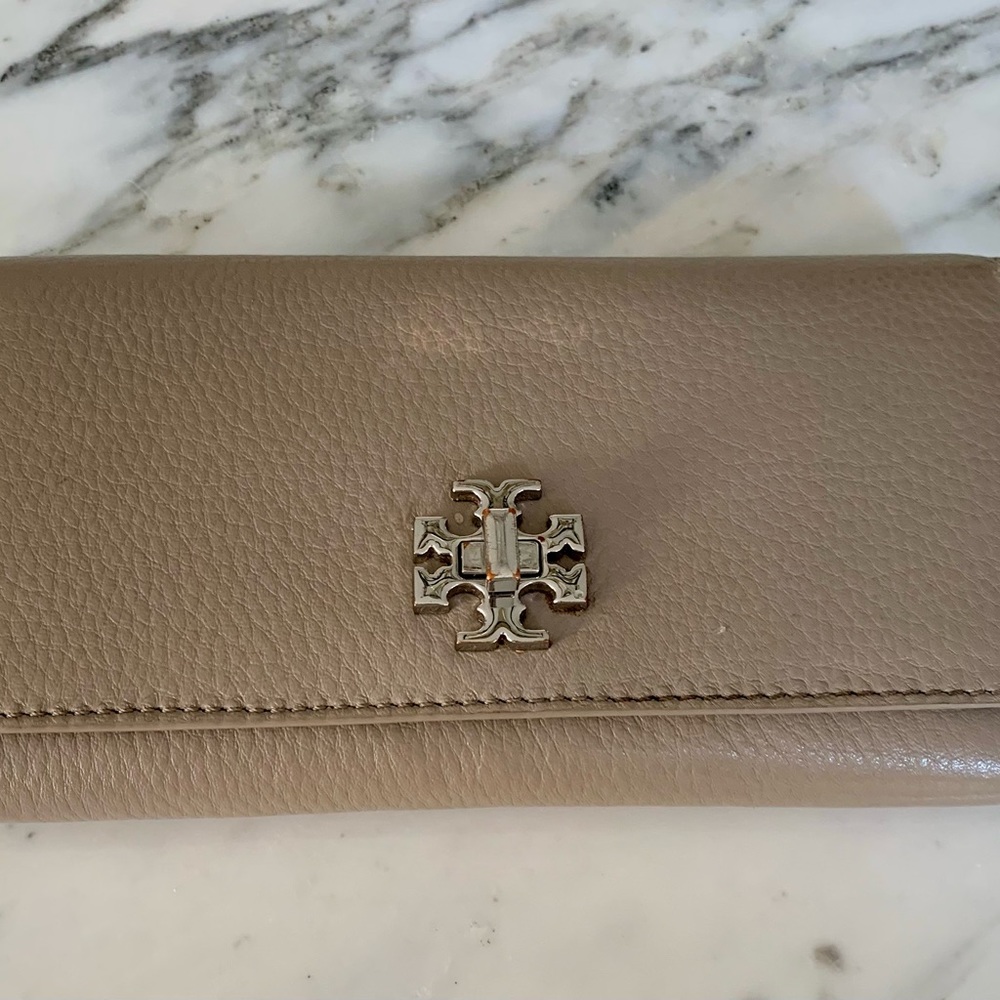 Tory Burch French Grey Wallet